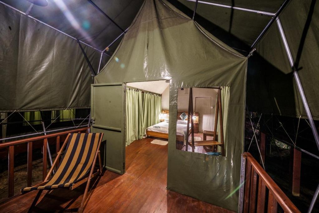 360 Rainforest Deniyaya Esterno foto