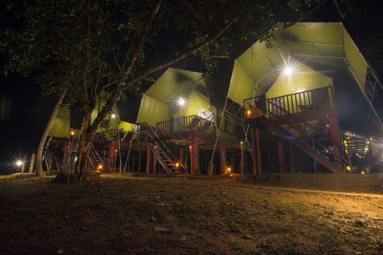 360 Rainforest Deniyaya Esterno foto